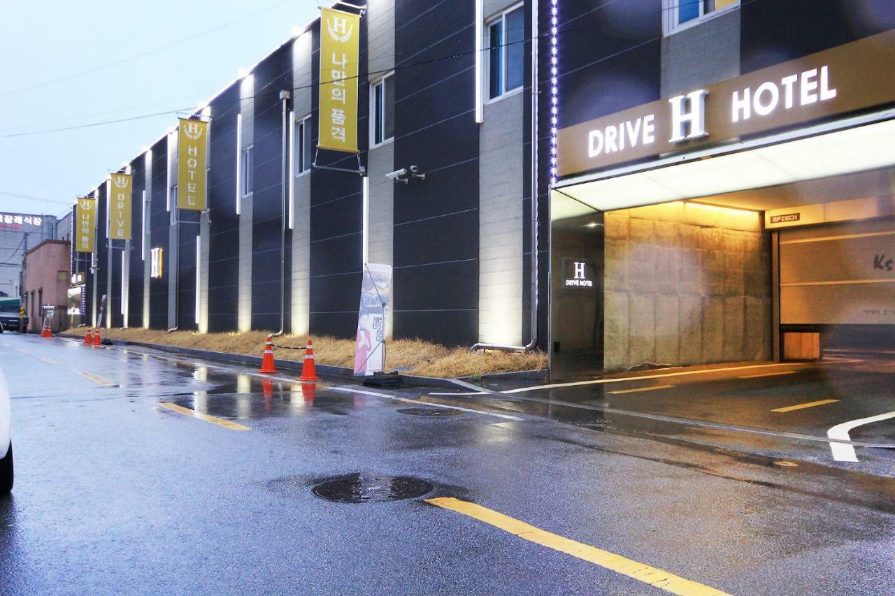 H Drive Hotel Iksan Εξωτερικό φωτογραφία