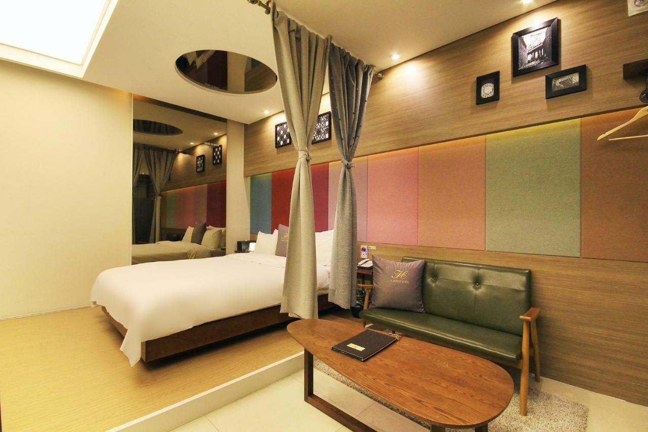 H Drive Hotel Iksan Εξωτερικό φωτογραφία