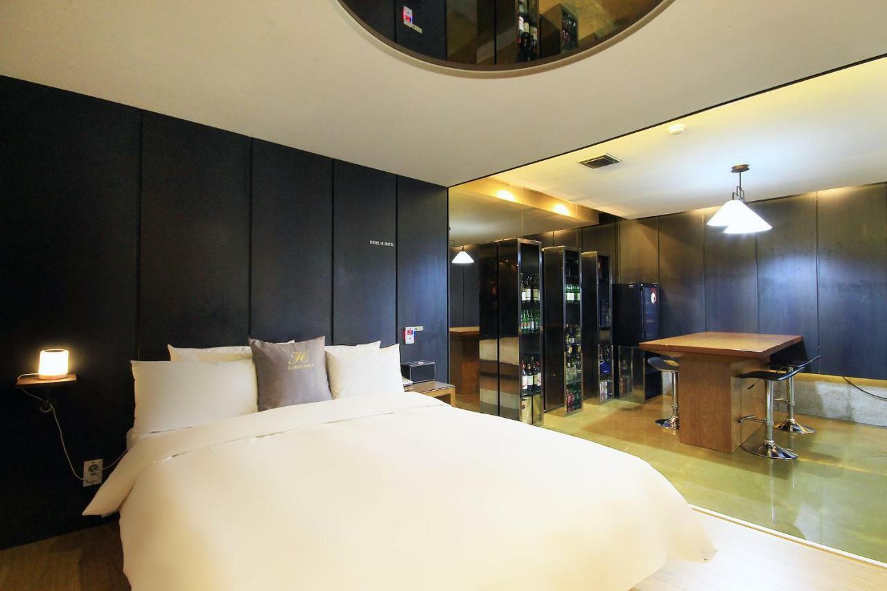 H Drive Hotel Iksan Εξωτερικό φωτογραφία